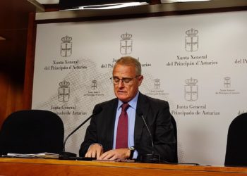 Canga abre la puerta a pactos con Barbón, pero con reservas