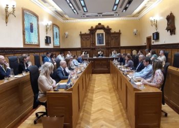 El PSOE gijonés ve «desproporcionado» el aumento de puestos directivos en el Ayuntamiento