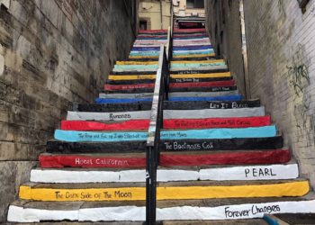 Las ‘Escaleras del Rock’ recuperan todo su brillo