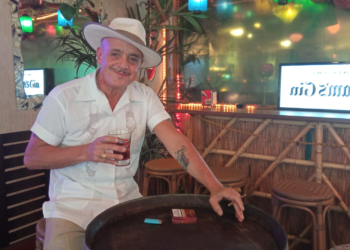 Javi Egocheaga (Savoy): «Los macro festivales no son buenos para la música de verdad»