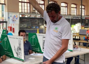 Duelo de sidras caseras en Villaviciosa