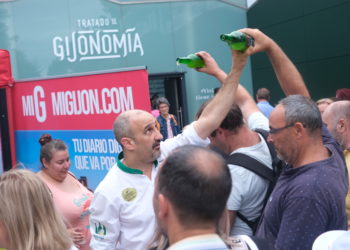 “La sidra es felicidad en frasco”