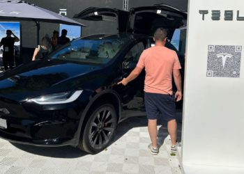 Tesla, la innovación y la clase ‘verde’ sobre ruedas, irrumpe en la FIDMA