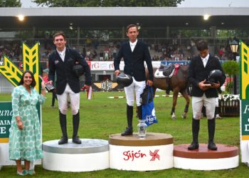 GALERÍA | La lluvia reina en el Hípico