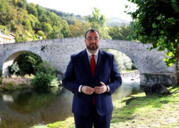 Barbón, en el Día de Asturias: «Una tierra orgullosa de sí misma, cargada de historia y preñada de futuro»