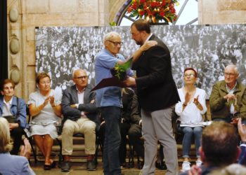 Barbón: «No nos faltará ambición para dignificar a las víctimas y restaurar los derechos de sus familias»