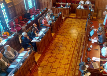 Refuerzo de la atención primaria y reducción del tiempo de espera: los ejes del Principado en Sanidad