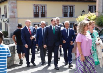 Barbón: «Como me dijo hace muchos años un obispo, la fe no se impone a martillazos»