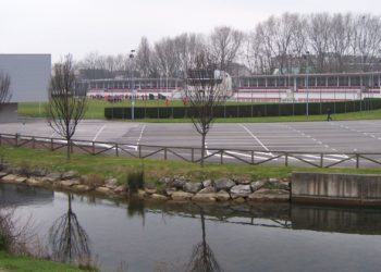 La senda peatonal de Las Mestas y la ampliación del puente de La Coría ‘se caen’ del proyecto del Piles