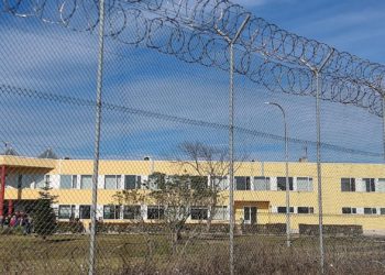 Tres años de cárcel por estafar más de 23.000 euros a sus padres octogenarios enfermos