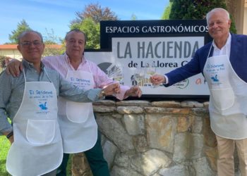 Los Amigos del Cava celebran su particular ‘Desarme’ en La Hacienda de La Llorea Golf