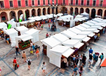 El proyecto Gijón Ecoresiliente recala en el Mercado Artesano y Ecológico