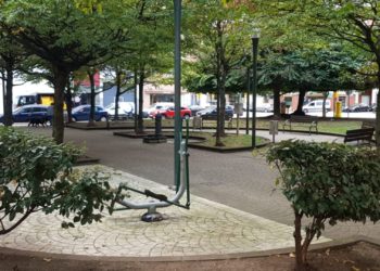 El Llano pasa a la acción en su cruzada por la rehabilitación del parque Electra