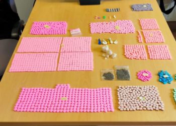 Dos detenidos por el alijo de drogas hallado en Lugones