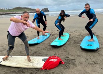 Surf y gastronomía, un sólido nexo entre Asturias y Galicia