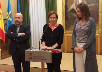 Moriyón culpa al PSOE de una gestión «pésima» que ha puesto «en peligro» a EMULSA