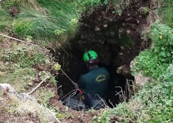 VIDEO | Rescate canino en la sierra del Aramo