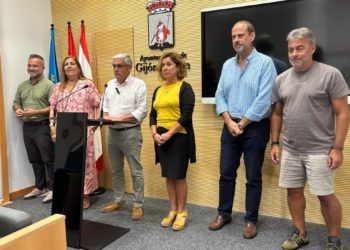 El PSOE presentará una moción de urgencia para que Moriyón explique si gobernará con Suárez