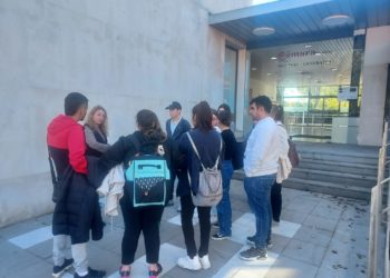 La Cámara de Comercio de Gijón muestra su oferta formativa a los jóvenes de la E2O