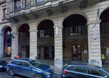 Minuto de silencio en el Pleno por José Antonio Justel, fallecido tras una paliza en Fomento