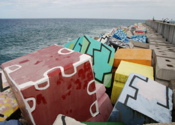 Fallece Agustín Ibarrola, creador de Los Cubos de la Memoria de Llanes