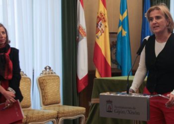 Servicios Sociales y Atención Primaria activan un programa de apoyo y formación a cuidadores