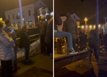 VÍDEO | La protesta sin Sánchez en Gijón hacia dirigentes europeos: «¡Fuera ladrones!»