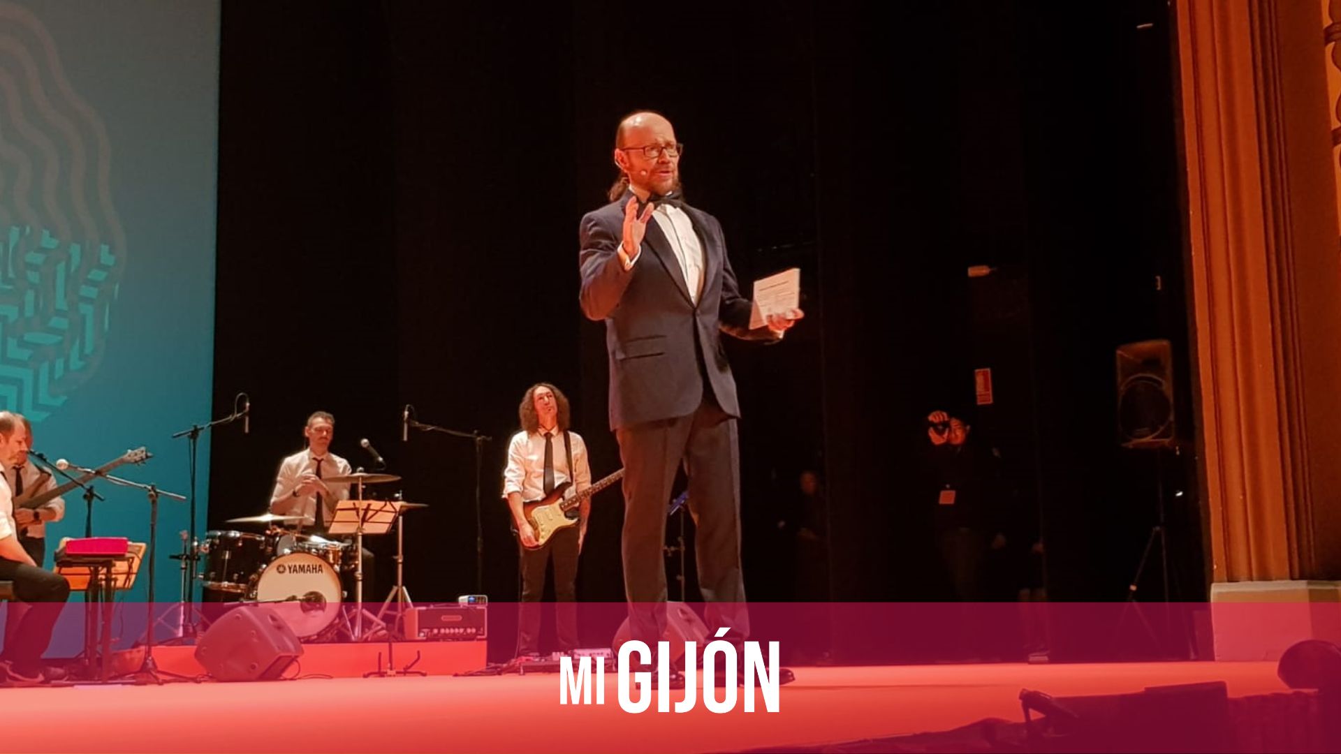 Emoción a flor de piel y mucho humor en la gala inaugural del FICX ...