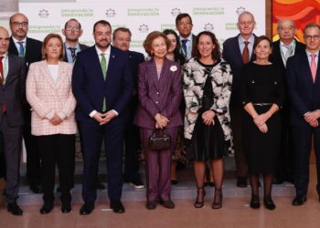 GALERÍA | La reina Sofía, gran protagonista en la inauguración del X Congreso Nacional de Alzheimer