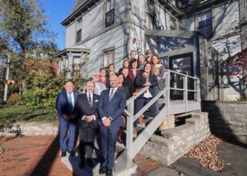 La Universidad de Oviedo presenta su proyecto en el Real Colegio Complutense en Harvard