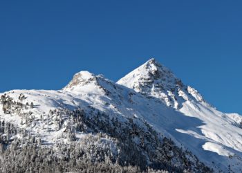 Rescatados dos vecinos de Avilés, padre e hijo, en Picos de Europa