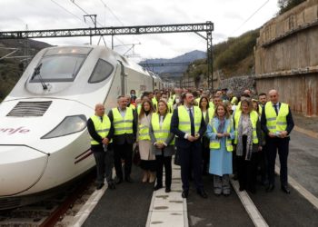 Barbón espera que se aclaren «cuanto antes» las causas de los últimos retrasos ferroviarios