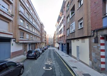 La madre del fallecido en un piso de Gijón habría convivido varios días con el cadáver