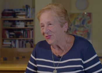 Las vecinas más veteranas de El Coto felicitan las fiestas con este emotivo vídeo