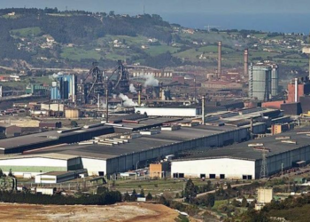 Arcelor prorroga «de forma unilateral» por un año el ERTE que finalizaba el 31 de diciembre