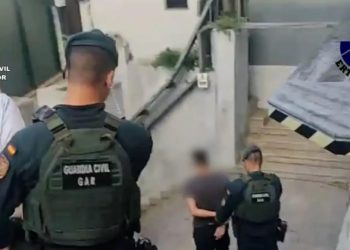 La Guardia Civil esclarece otros cuatro robos en viviendas de una banda que actuaba en Asturias