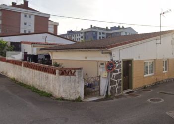 IU reclama que se limite a veinte por hora la velocidad del tráfico en el poblado de Santa Bárbara