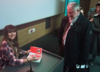 La Antigua Escuela de Comercio se vuelca con ‘Muerte en el meridiano’, lo último de Carlota Suárez