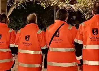 Serenos Gijón, la incansable guardia nocturna de la ciudad