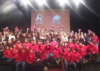 La Banda de Gaitas Magüeta se hace con el premio AMAS 2024