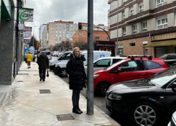 Vox celebra que el Gobierno «rectifique» y coloque baldosas en las aceras de la calle Cataluña