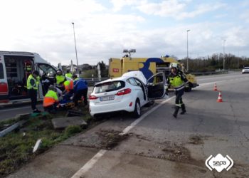 Herido un hombre en un aparatoso accidente a la altura de Barres (Castropol)