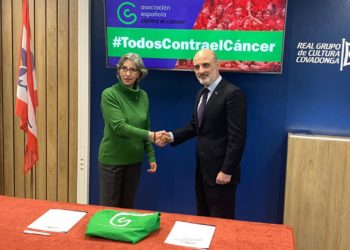 El Grupo Covadonga y la Asociación Española contra el Cáncer cierran filas contra las enfermedades solares