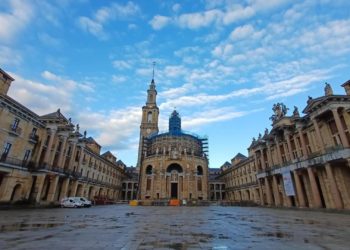 Los ‘minipisos’ de la Laboral: una opción atractiva con lista de espera