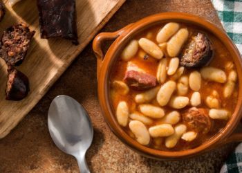 Tres fabadas de Gijón competirán con rivales de toda España por alzarse como la Mejor del Mundo