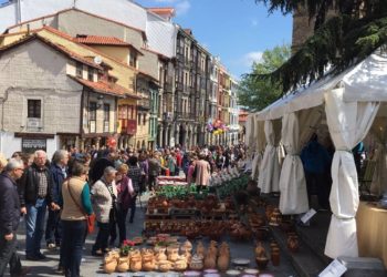 Los Berrones y L-R amenizarán las Fiestas de El Bollo en Avilés