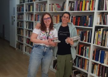 La librería gijonesa que regala libros con cada compra: «Queremos fomentar la lectura»