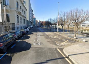 El Observatorio de Movilidad y Asturies ConBici se unen para sugerir mejoras al carril-bici de Poniente