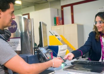 RENFE busca 650 nuevos trabajadores, entre operadores comerciales y personal de talleres
