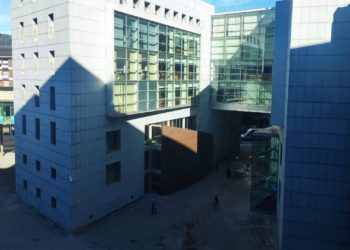 La Fiscalía pide prisión provisional sin fianza para el detenido por decapitar a su padre en Ribera de Arriba